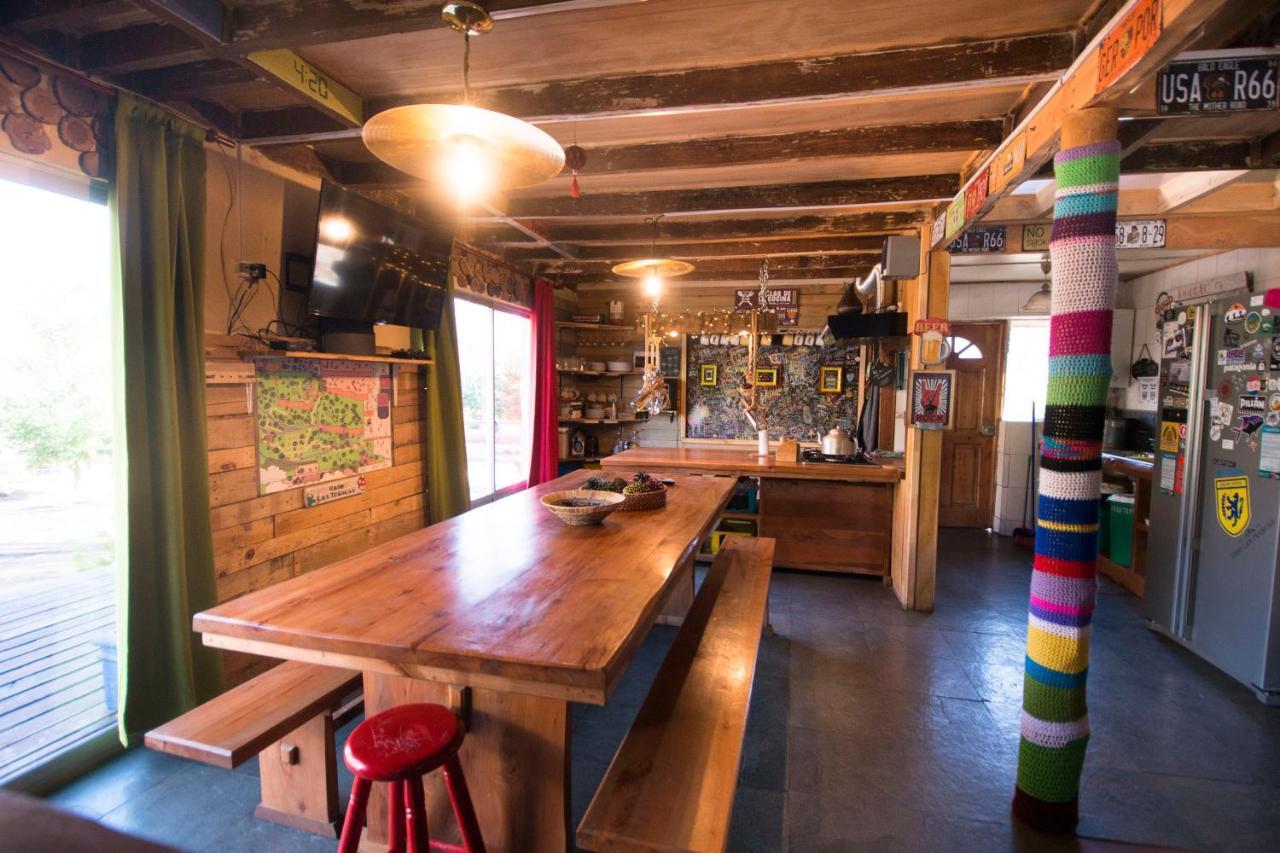 Duub Hostel Las Trancas Bagian luar foto